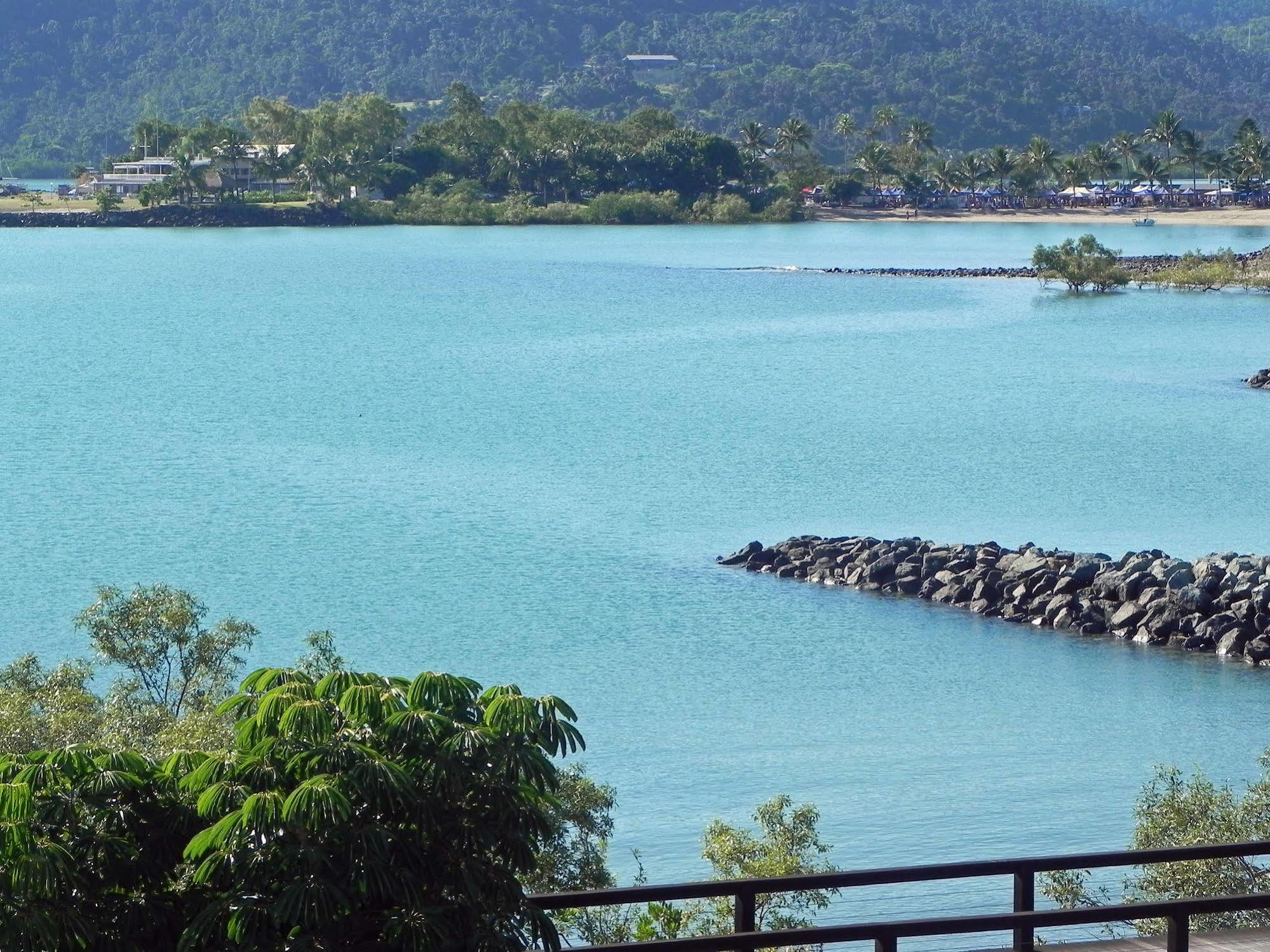 Airlie Waterfront Bed & Breakfast Airlie Beach Eksteriør bilde