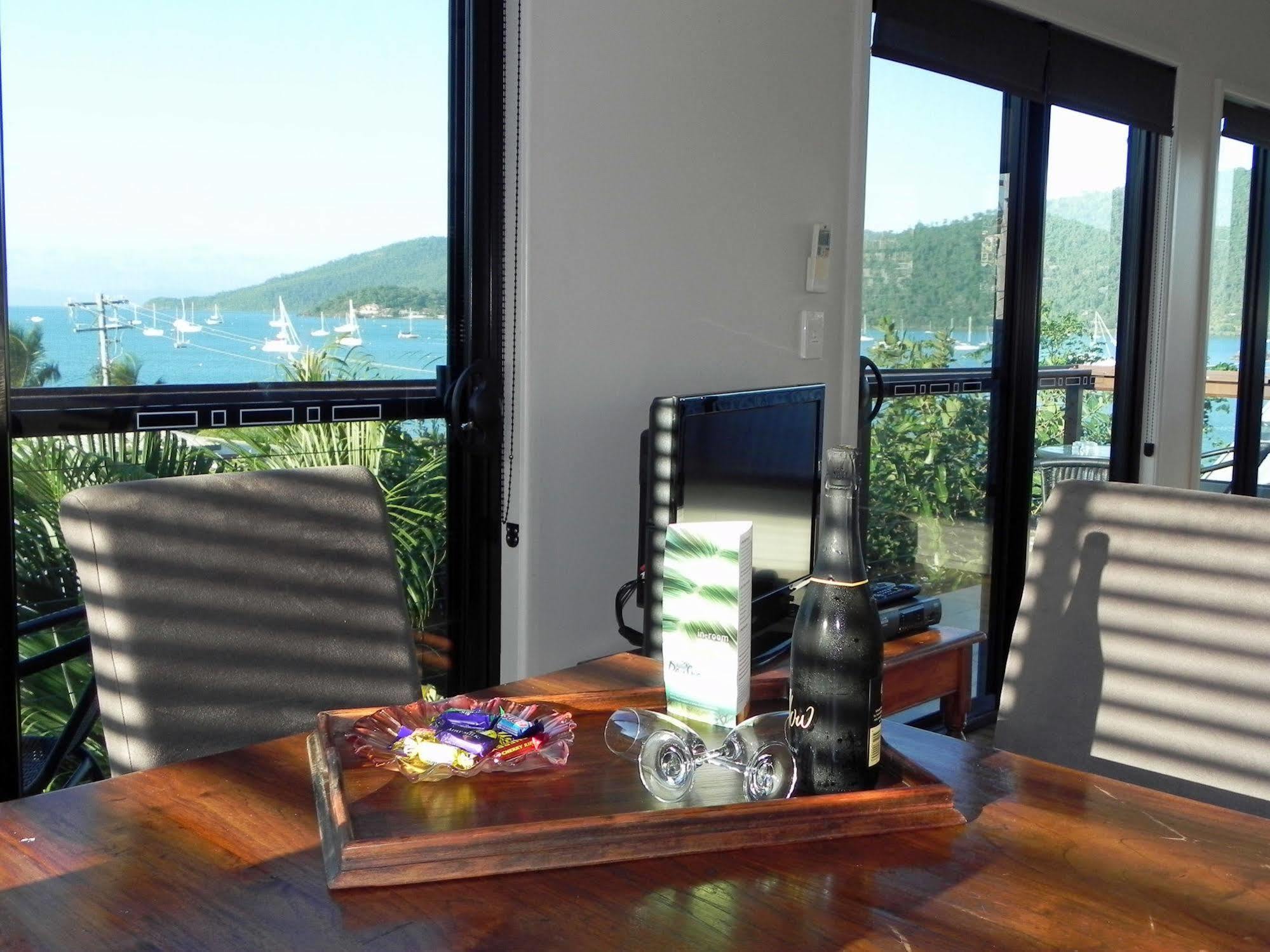 Airlie Waterfront Bed & Breakfast Airlie Beach Eksteriør bilde